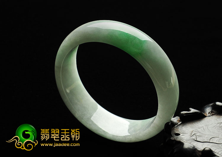糯冰种飘翠缅甸翡翠A货手镯（56.5mm）