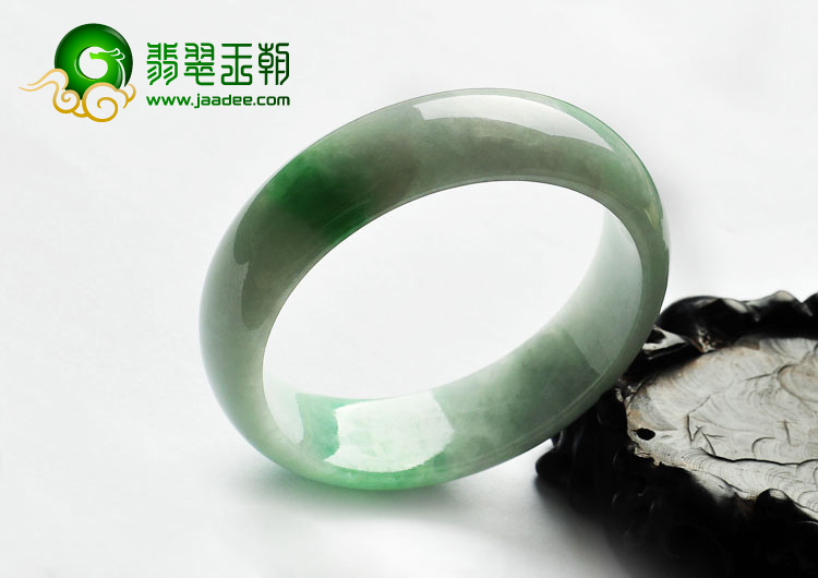 糯冰种飘翠缅甸翡翠A货手镯（56.6mm）