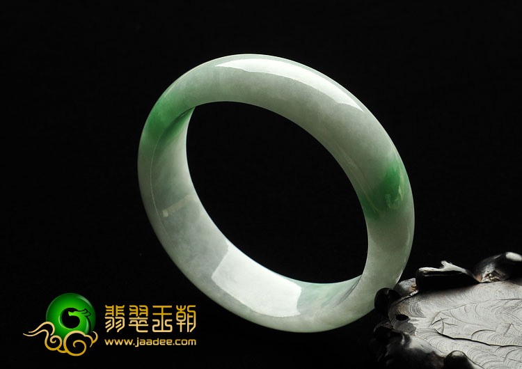 糯冰种飘翠缅甸翡翠A货手镯（56.6mm）