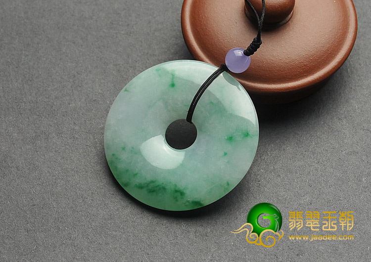 糯冰种飘翠缅甸翡翠A货平安扣挂件