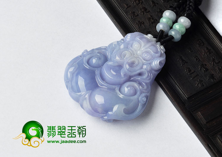 （一口价扫货）糯冰种紫罗兰缅甸翡翠A货饕餮挂件
