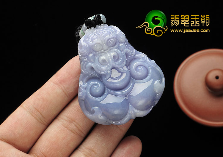 （一口价扫货）糯冰种紫罗兰缅甸翡翠A货饕餮挂件