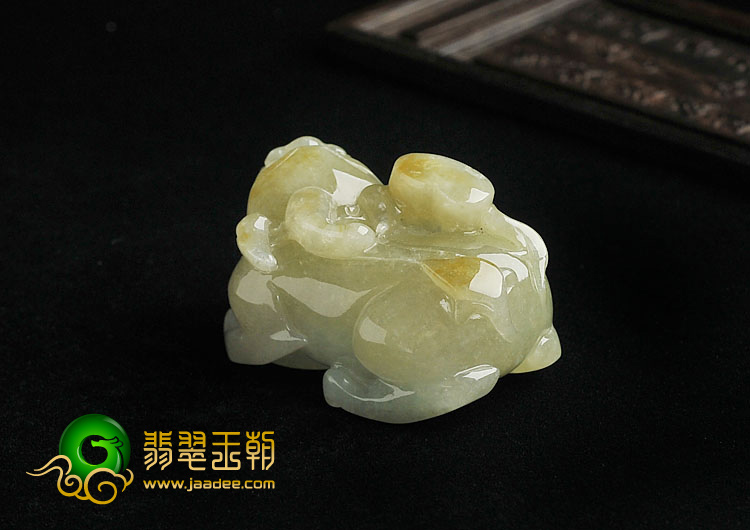 糯冰种飘黄翡缅甸翡翠A货貔貅挂件