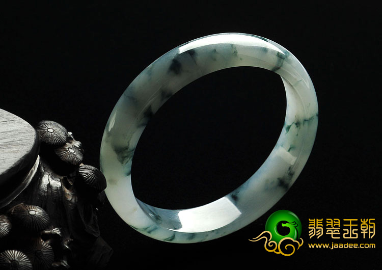 冰种飘花缅甸翡翠A货手镯（61.2mm）