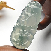冰种飘花缅甸翡翠A货如意挂件