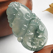 冰种晴水飘花缅甸翡翠A货如意挂件