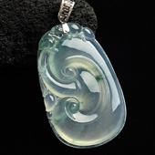 冰玻种飘花缅甸翡翠A货如意挂件