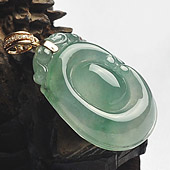 冰种晴水缅甸翡翠A货如意挂件（金扣）