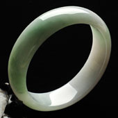 糯冰种绿晴水缅甸翡翠A货手镯（56.9mm）