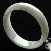 糯冰种绿晴水缅甸翡翠A货手镯（58.2mm）