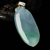 冰种春带彩缅甸翡翠A货福瓜挂件