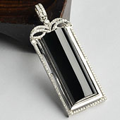 冰种墨翠缅甸翡翠A货镶白金圆柱胸坠（真钻）