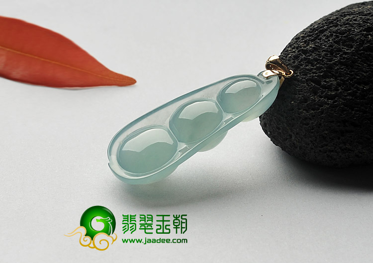 冰种晴水缅甸翡翠A货四季豆挂件