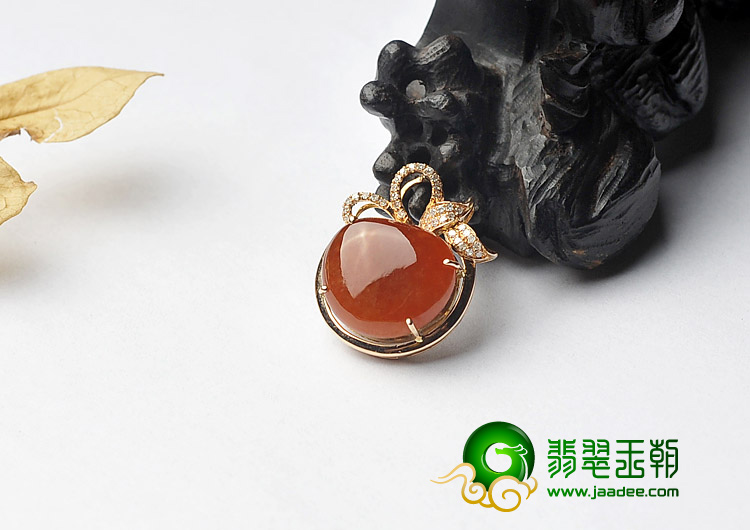 糯冰种红黄翡缅甸翡翠A货镶玫瑰金胸坠（真钻）