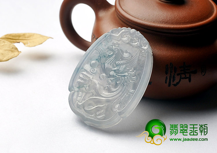 冰种飘花缅甸翡翠A货龙凤牌挂件