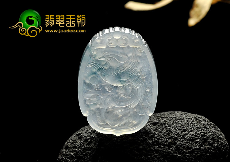 冰种飘花缅甸翡翠A货龙凤牌挂件