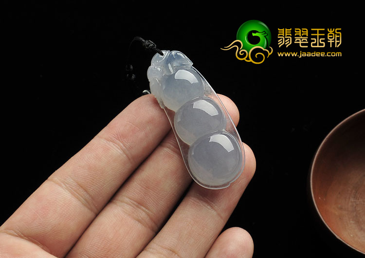 冰种紫罗兰缅甸翡翠A货四季豆挂件