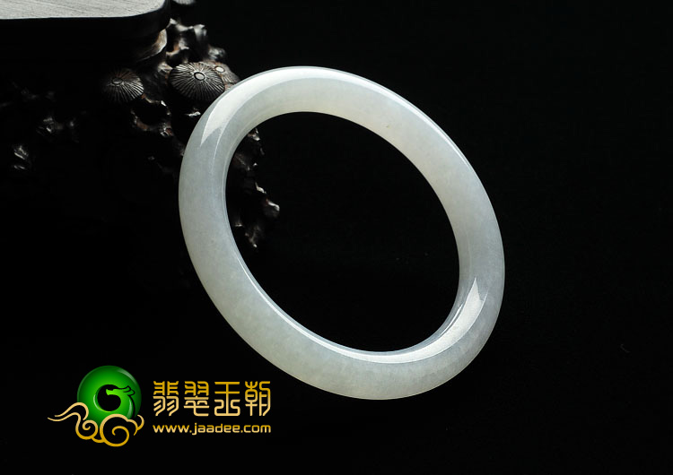 糯冰种晴水缅甸翡翠A货圆条手镯（56.9mm）