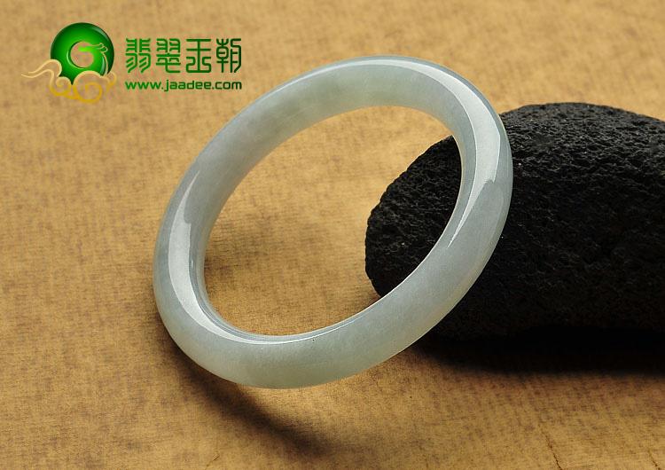 糯冰种晴水缅甸翡翠A货圆条手镯（56.2mm）
