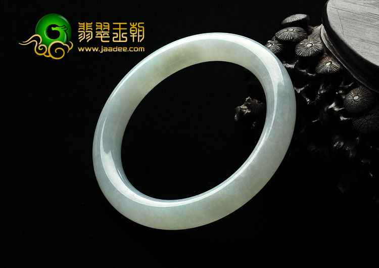 糯冰种晴水缅甸翡翠A货圆条手镯（56.2mm）