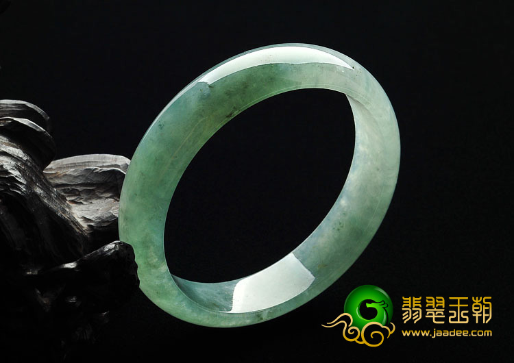 冰种晴水缅甸翡翠A货手镯（58.8mm）