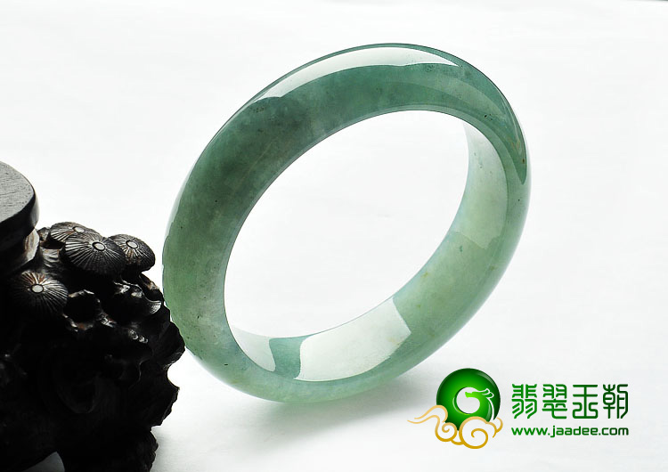 糯冰种晴水缅甸翡翠A货手镯（58.7mm）