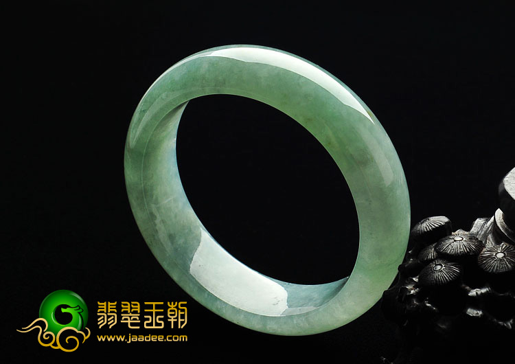 糯冰种晴水缅甸翡翠A货手镯（58.5mm）