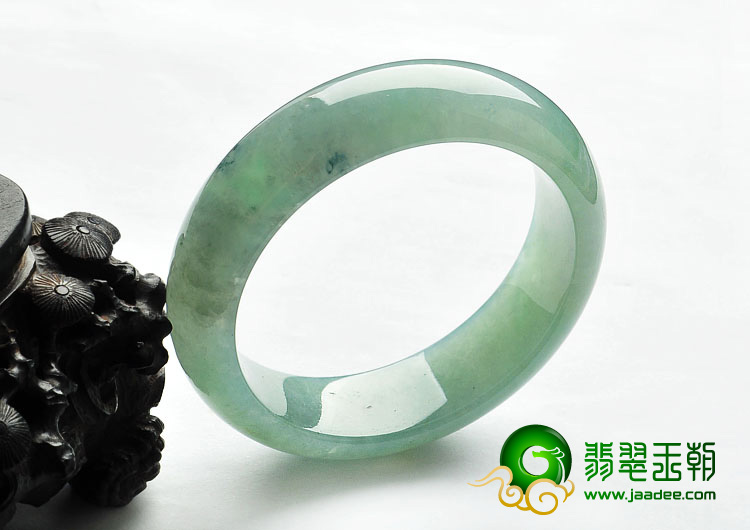 糯冰种晴水缅甸翡翠A货手镯（58.5mm）