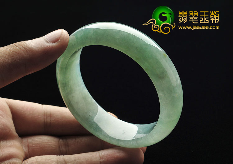 糯冰种晴水缅甸翡翠A货手镯（58.5mm）