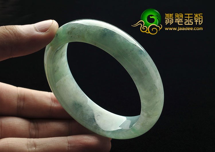 糯冰种晴水缅甸翡翠A货手镯（59.8mm）