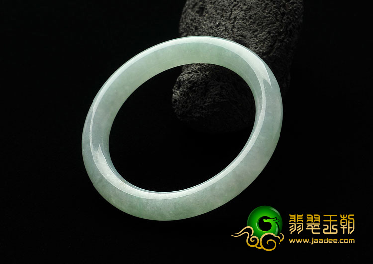 糯冰种晴水缅甸翡翠A货圆条手镯（53.3mm）