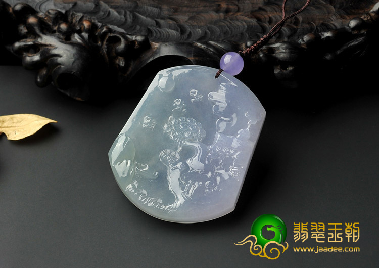 冰种春带彩缅甸翡翠A货山水牌挂件