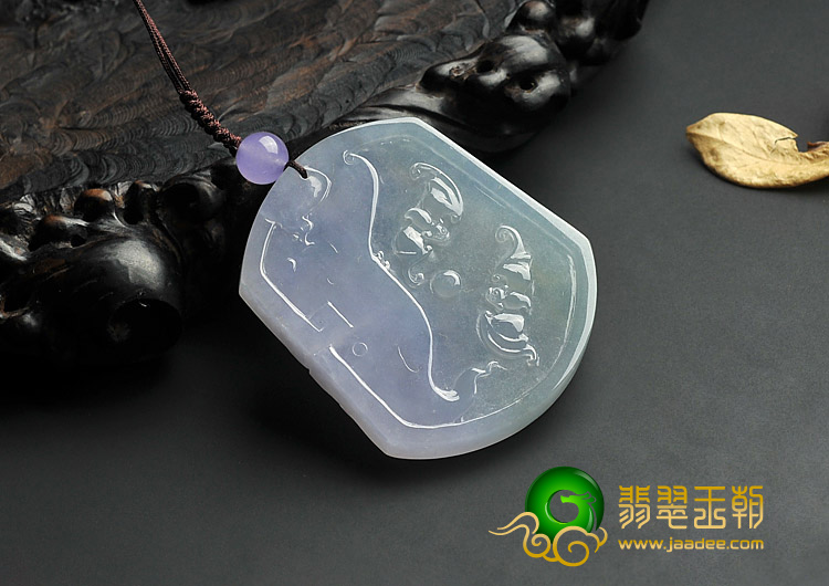 冰种春带彩缅甸翡翠A货山水牌挂件