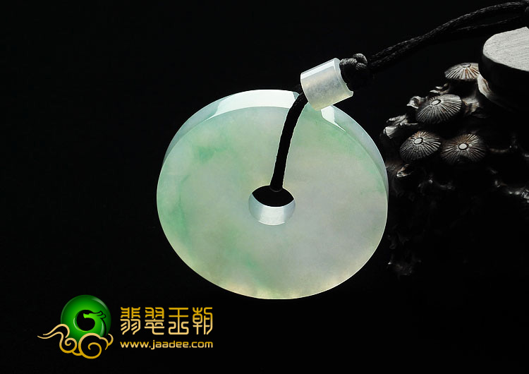 冰种飄绿花缅甸翡翠A货平安扣挂件