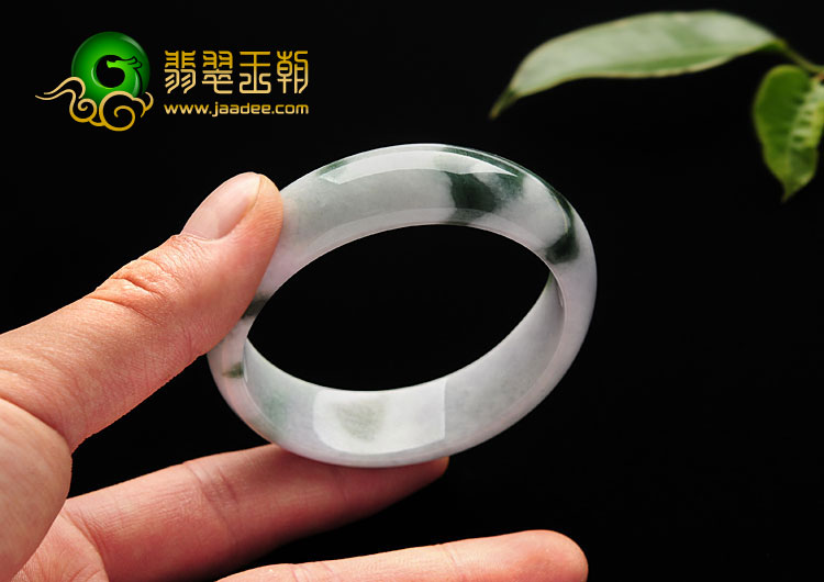 糯冰种飘花缅甸翡翠A货贵妃镯（55.6mm-49.5mm）