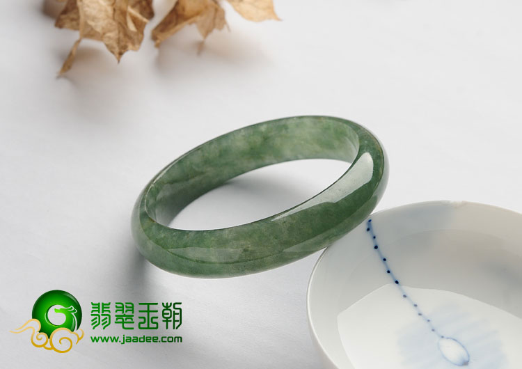 糯冰种晴水缅甸翡翠A货手镯（58.4mm）