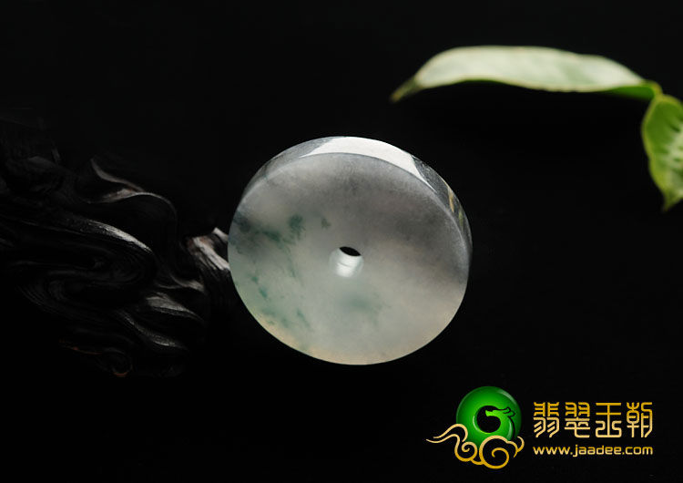 糯冰种飘花缅甸翡翠A货平安扣挂件