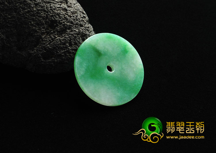 糯冰种翠色缅甸翡翠A货平安扣挂件
