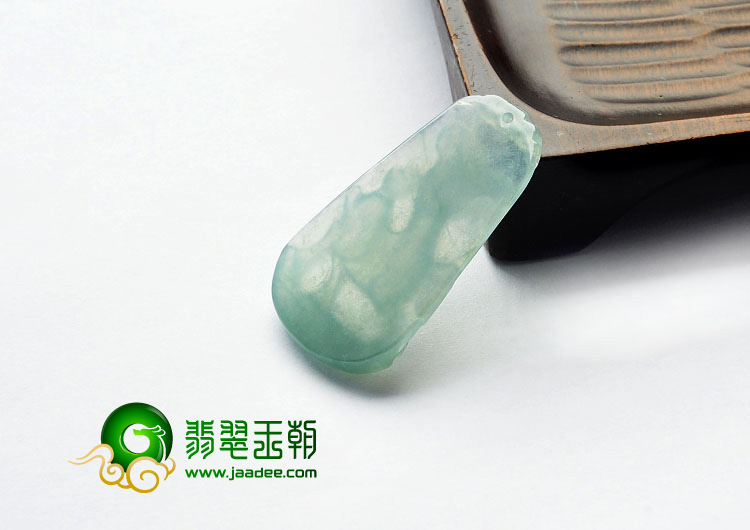 冰种晴水缅甸翡翠A货羊挂件