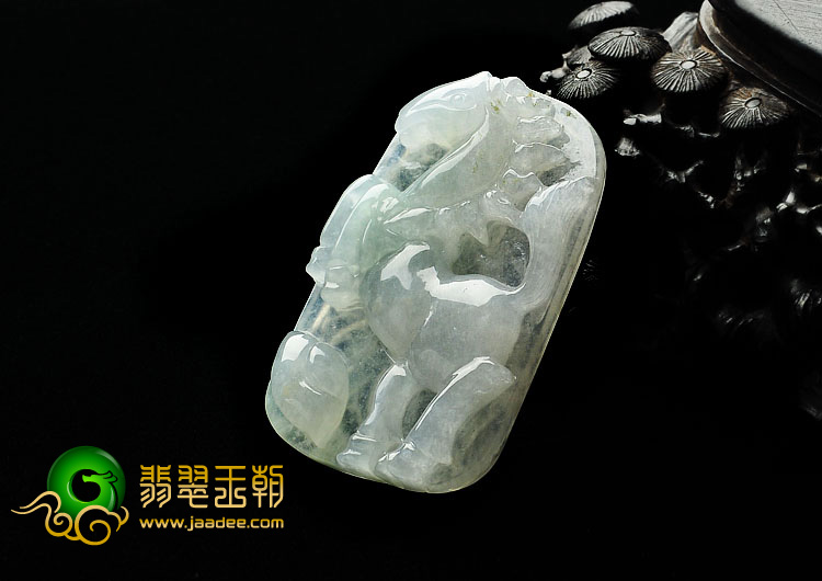 冰种晴水缅甸翡翠A货马牌挂件
