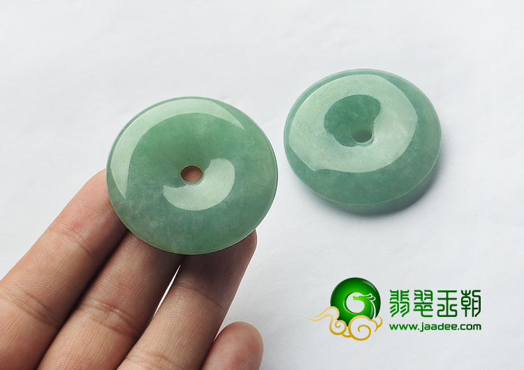 糯冰种豆色缅甸翡翠A货平安扣挂件（单价）