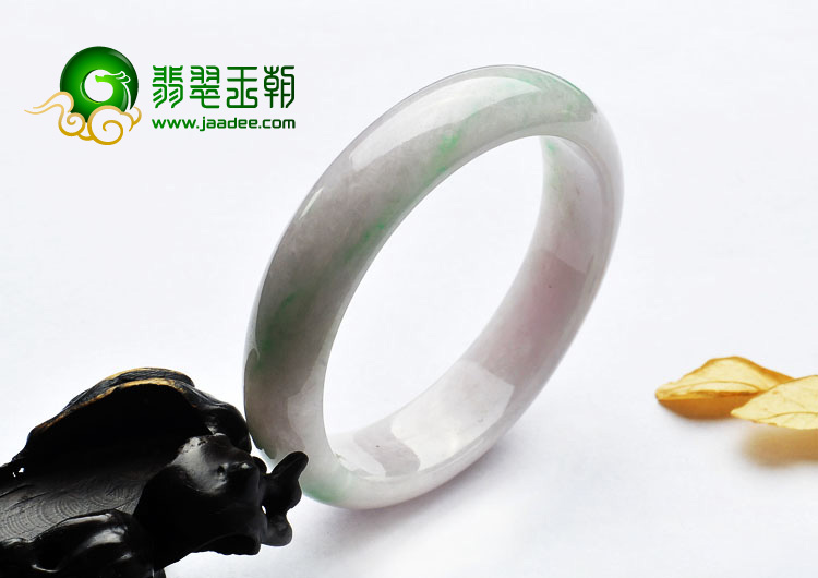 糯冰种飘翠缅甸翡翠A货手镯（57.8mm）