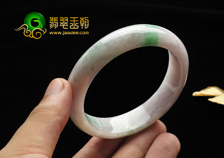 糯冰种飘翠缅甸翡翠A货手镯（57.8mm）