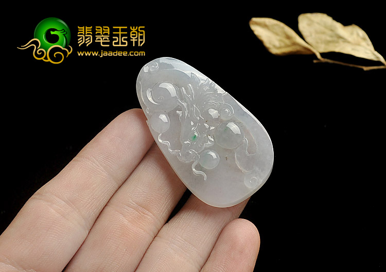 冰种晴水略飘翠缅甸翡翠A货龙头挂件