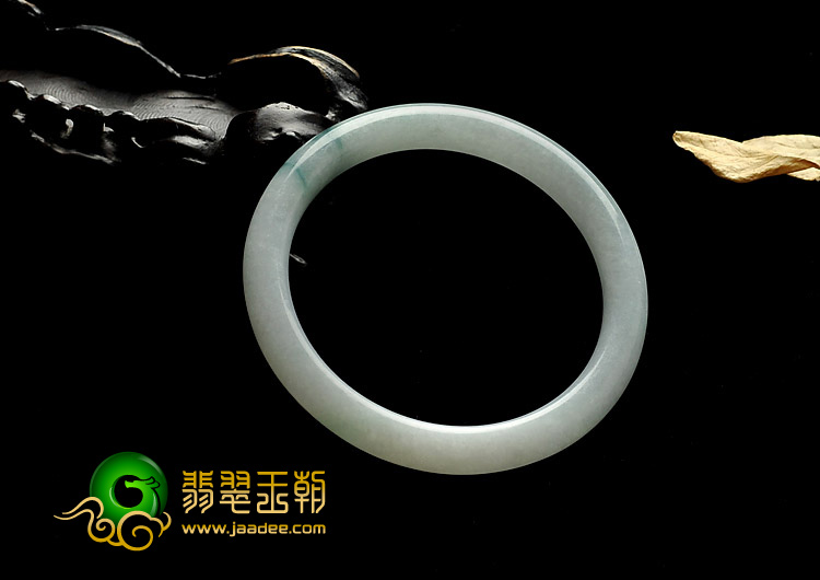 糯冰种飘花缅甸翡翠A货手镯（56.7mm）