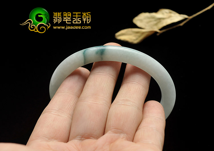 糯冰种飘花缅甸翡翠A货手镯（56.7mm）