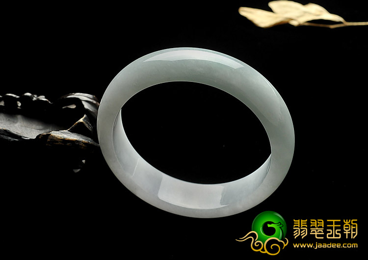 糯冰种晴水缅甸翡翠A货手镯（61.9mm）