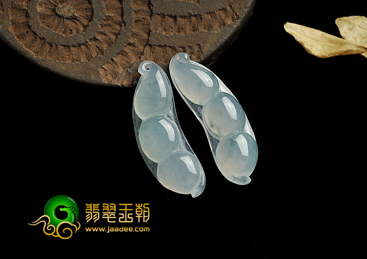 冰种飘花缅甸翡翠A货四季豆挂件（单价）