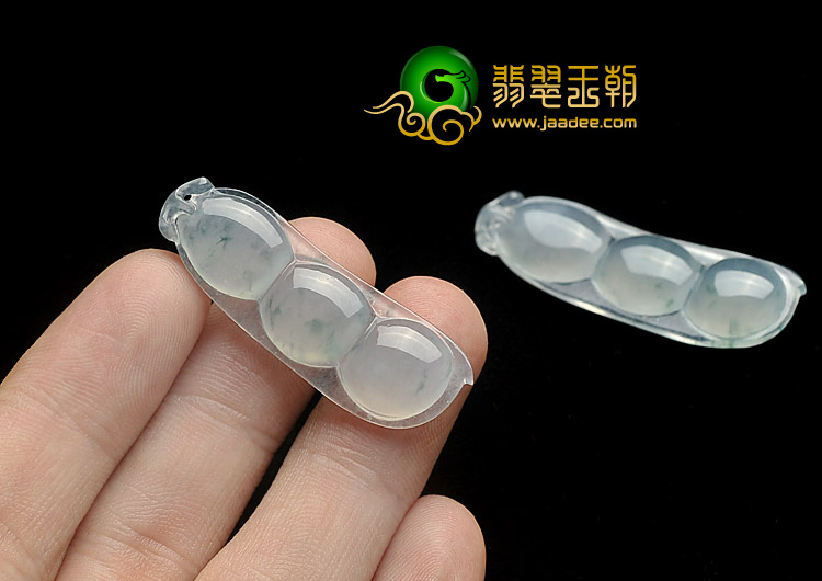 冰种飘花缅甸翡翠A货四季豆挂件（单价）