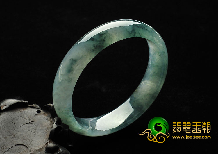 冰种飘花缅甸翡翠A货手镯（56.2mm）